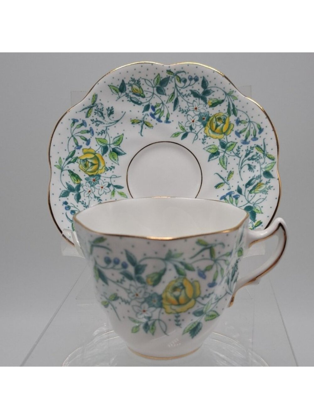 Rosina Bone China Yellow Floral Teacup Saucer Set Gold Trim Vintage England